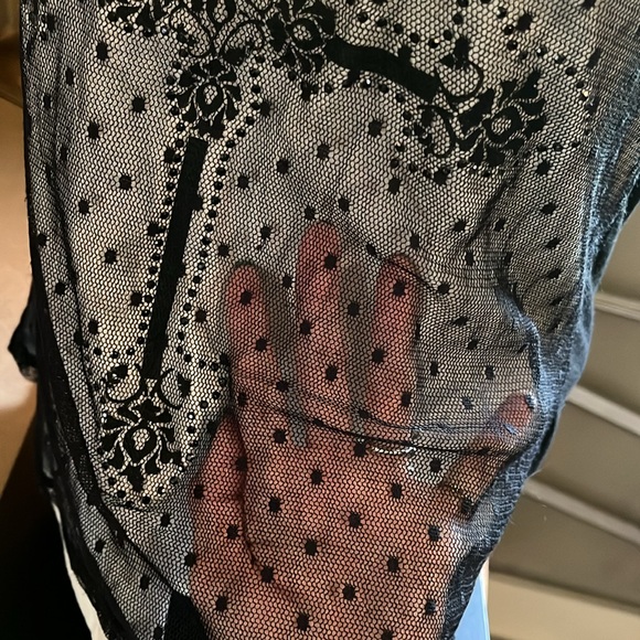 Almost Famous Y2K Tank Top - Picture 7 of 7